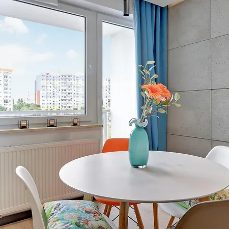 Aviator Blue 15 Apartment Gdansk